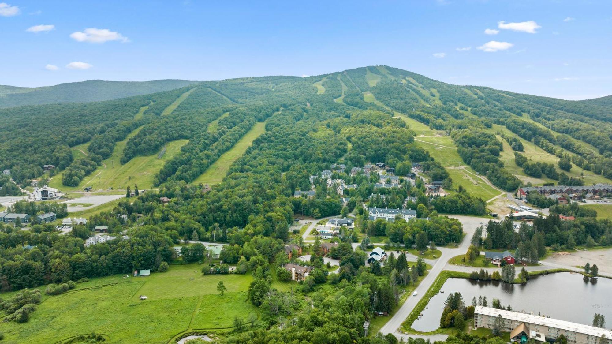 Mountaineer Inn ويست دوفر المظهر الخارجي الصورة